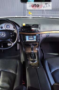 Седан Mercedes-Benz E-Class 2005 в Черновцах