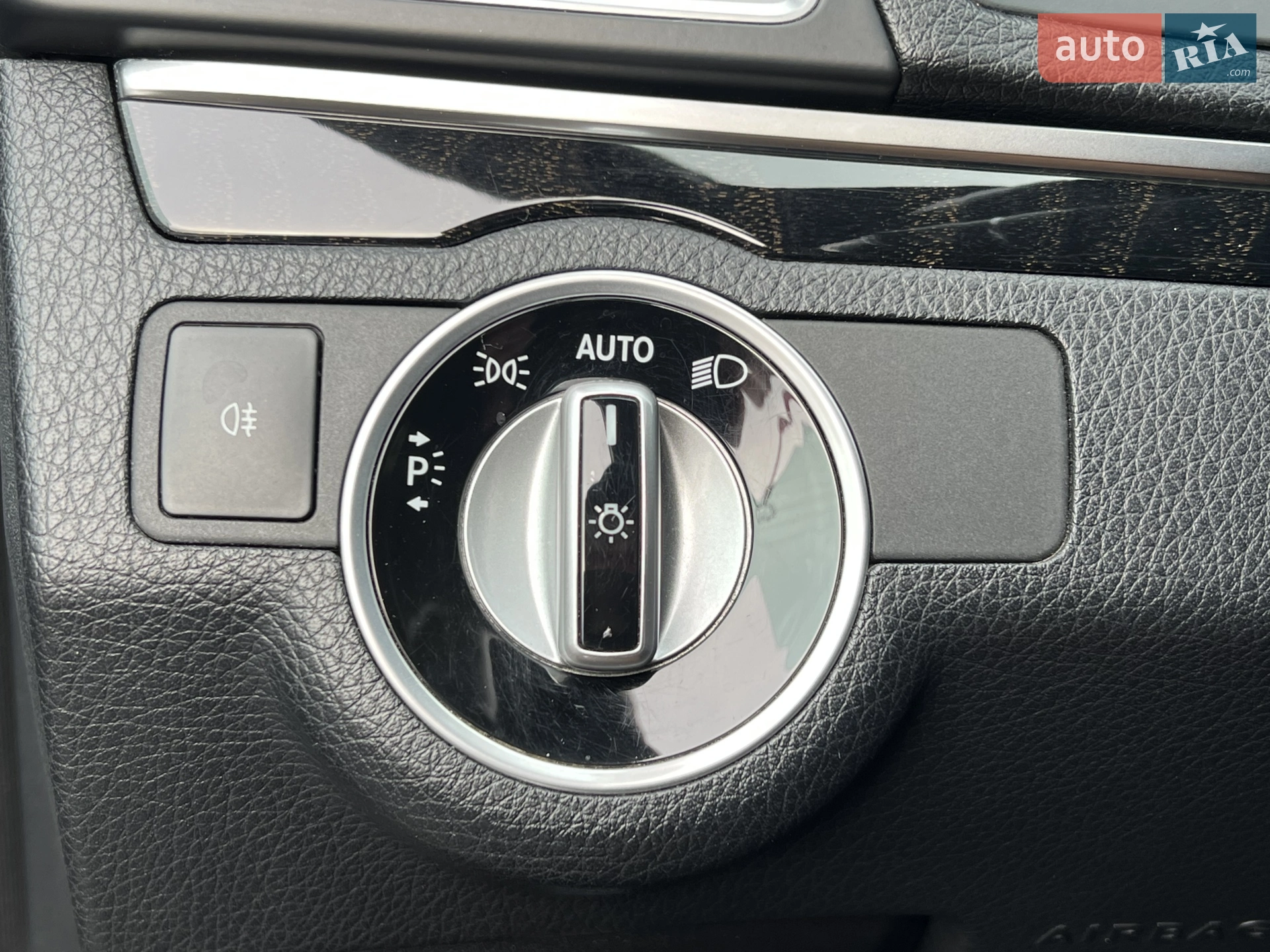2016 Mercedes-Benz E-klasse - мініатюра 18