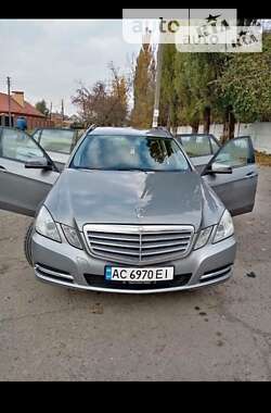 Универсал Mercedes-Benz E-Class 2011 в Луцке