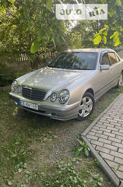 Седан Mercedes-Benz E-Class 2000 в Заставной