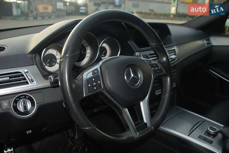 Універсал Mercedes-Benz E-Class 2016 в Волочиську