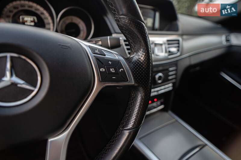 Універсал Mercedes-Benz E-Class 2016 в Волочиську