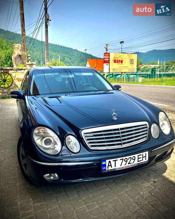 Седан Mercedes-Benz E-Class 2003 в Городенке