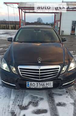 Седан Mercedes-Benz E-Class 2012 в Тячеві