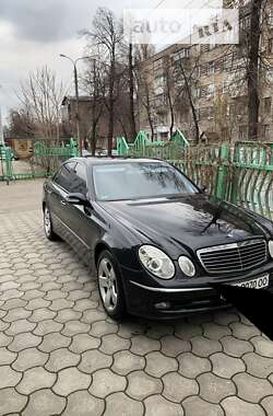 Седан Mercedes-Benz E-Class 2005 в Запорожье