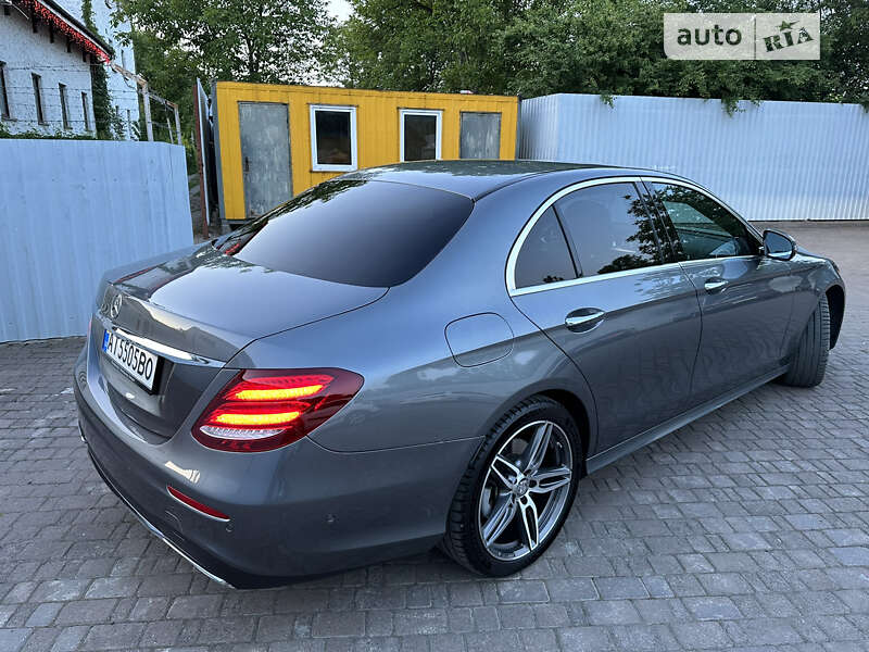 Седан Mercedes-Benz E-Class 2017 в Ивано-Франковске