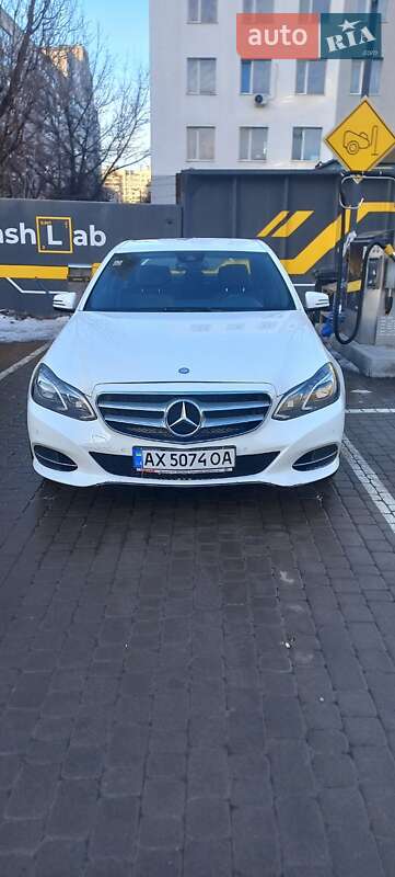 Седан Mercedes-Benz E-Class 2013 в Харькове