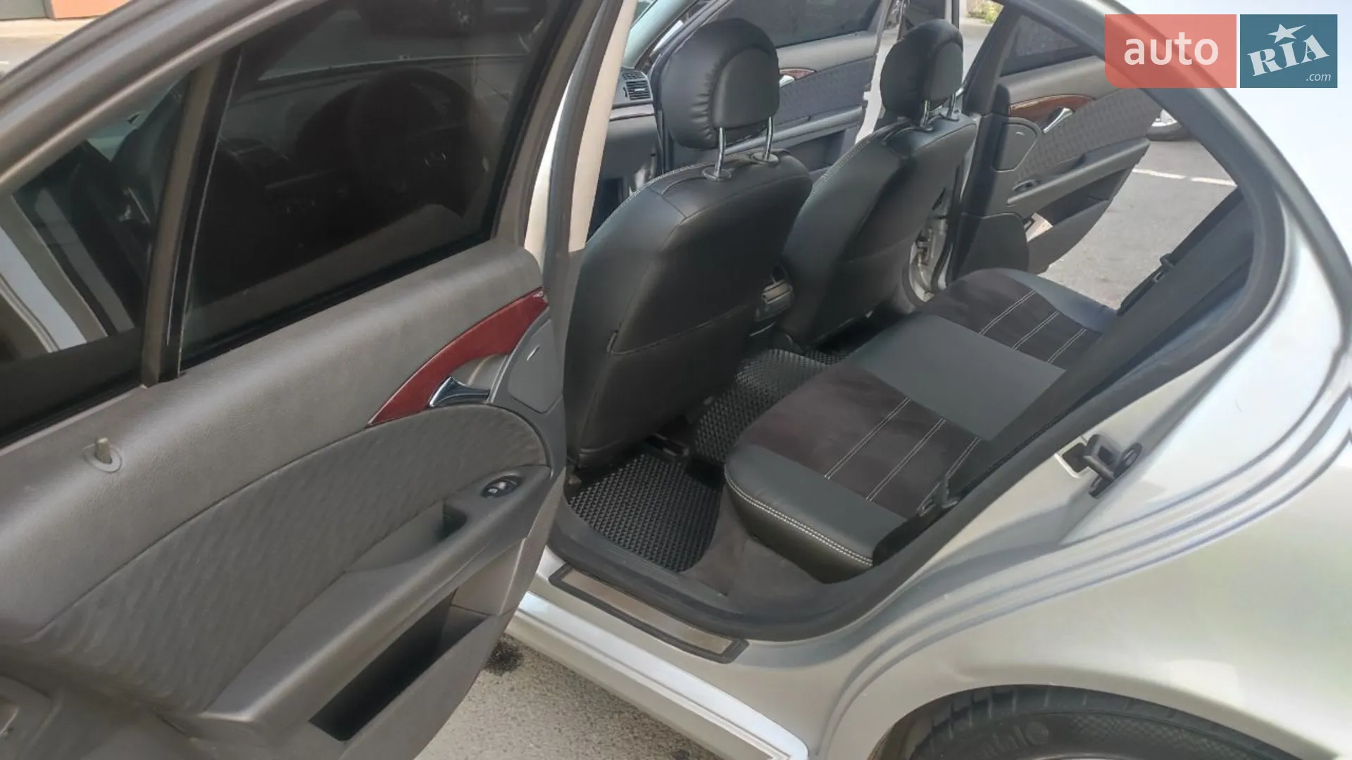 Mercedes-Benz E-Class 2005 VIN WDB2110041A823945 фото оголошення 13 з 15