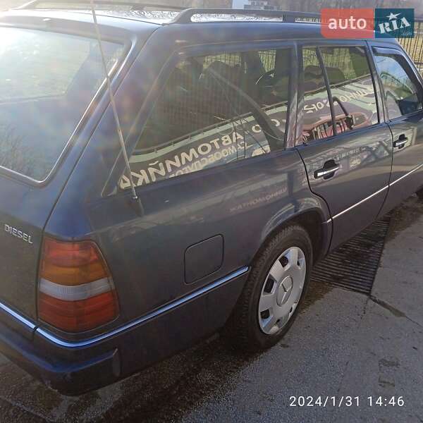 Универсал Mercedes-Benz E-Class 1995 в Вижнице