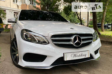 Седан Mercedes-Benz E-Class 2014 в Іршаві