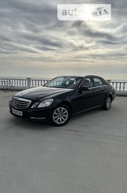 Седан Mercedes-Benz E-Class 2012 в Одесі