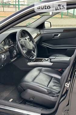 Седан Mercedes-Benz E-Class 2012 в Одесі