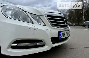 Седан Mercedes-Benz E-Class 2010 в Виннице