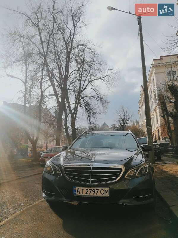 Универсал Mercedes-Benz E-Class 2013 в Ивано-Франковске