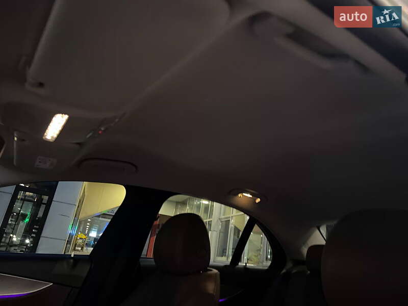 Седан Mercedes-Benz E-Class 2016 в Львове фото 17 Седан Mercedes-Benz E-Class 2016 в Львове