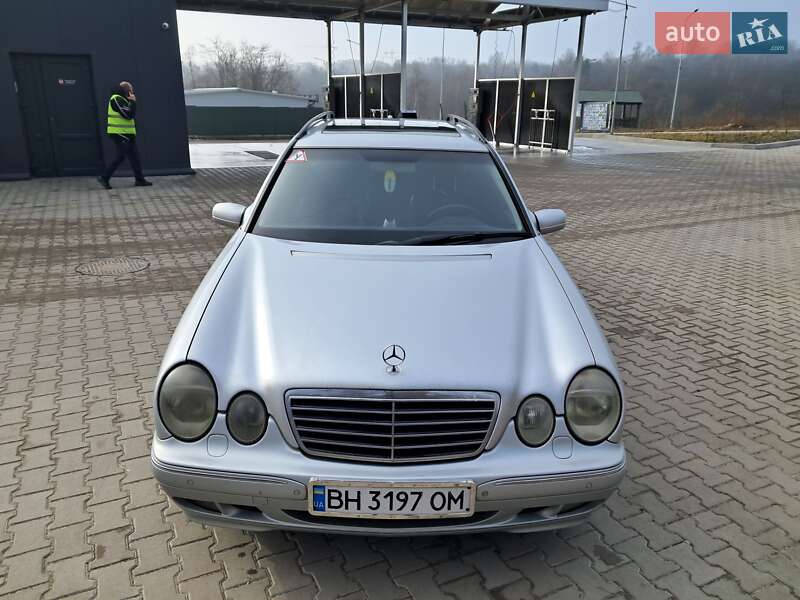 Универсал Mercedes-Benz E-Class 2002 в Львове