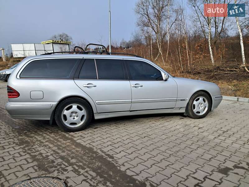 Универсал Mercedes-Benz E-Class 2002 в Львове