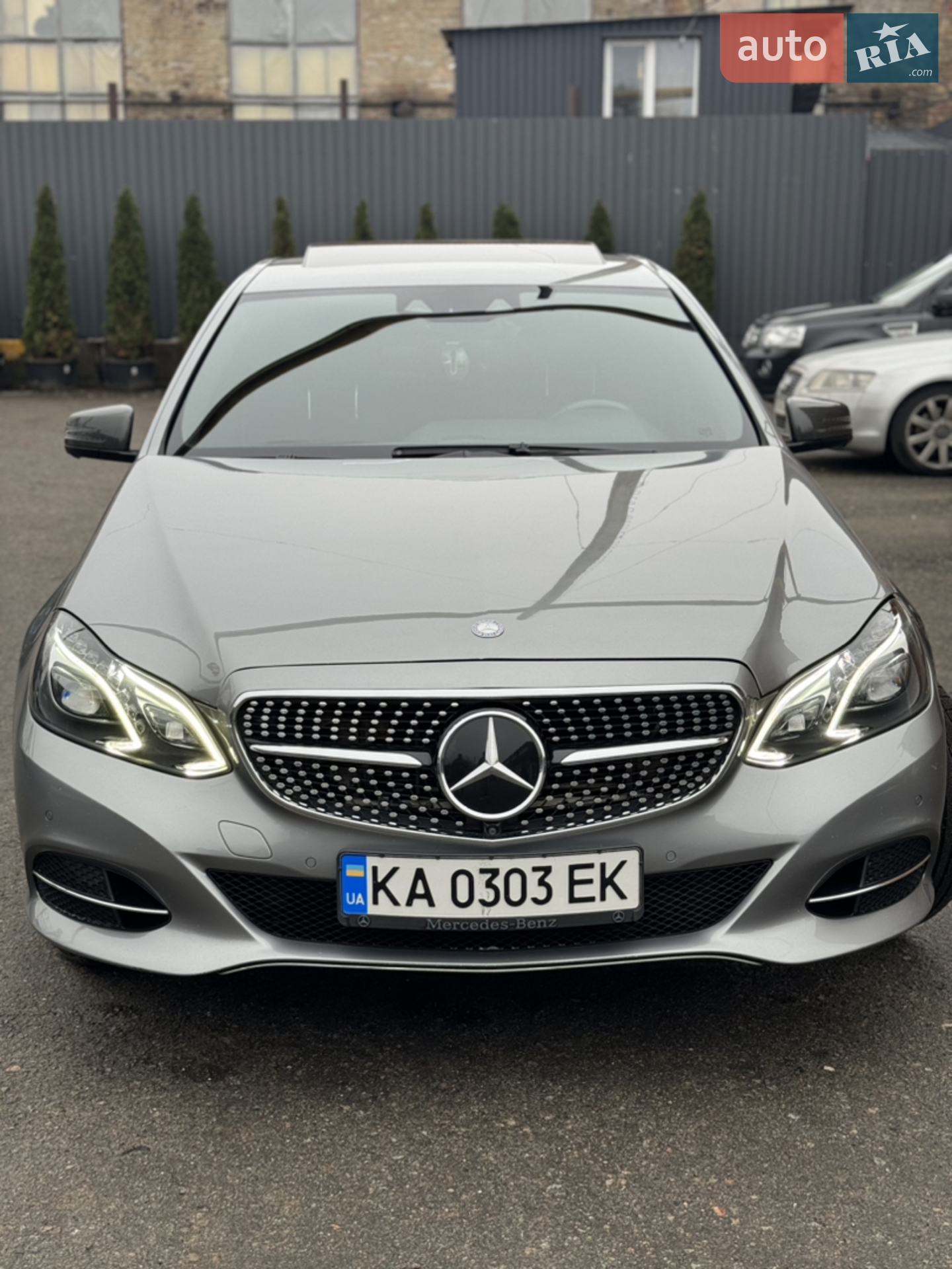 2013 Mercedes-Benz E-klasse - мініатюра 2