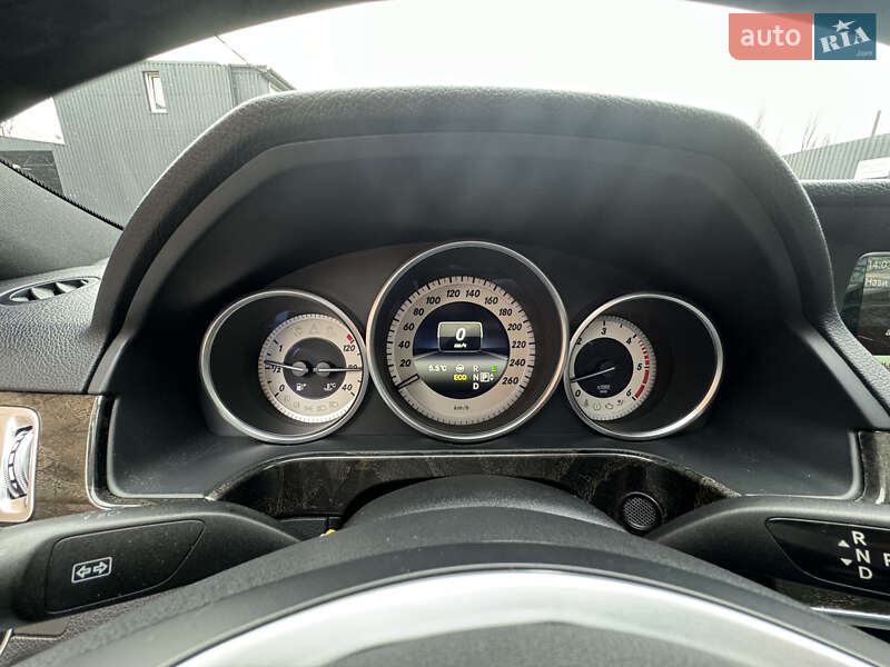 Седан Mercedes-Benz E-Class 2013 в Киеве