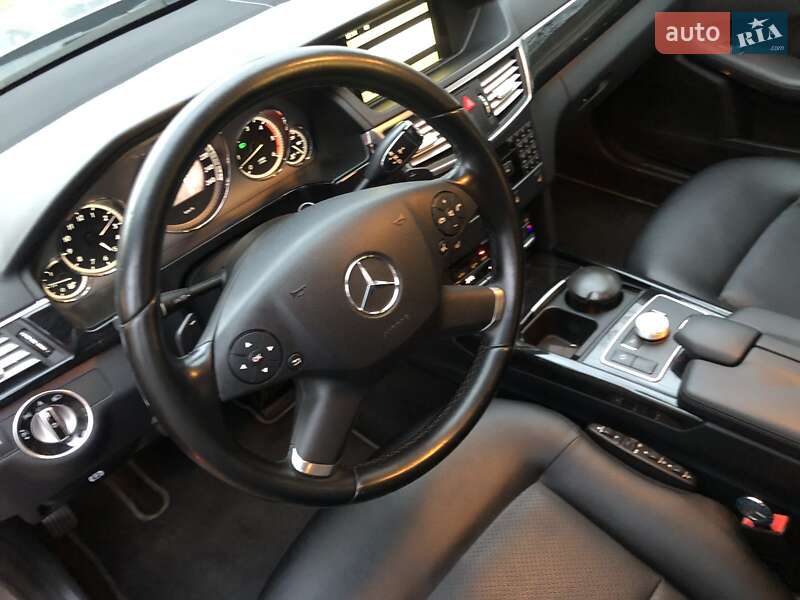Универсал Mercedes-Benz E-Class 2010 в Снятине