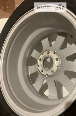 Универсал Mercedes-Benz E-Class 2013 в Черновцах