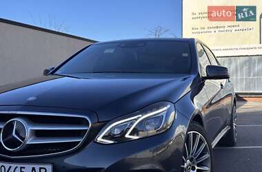 Седан Mercedes-Benz E-Class 2013 в Виноградові