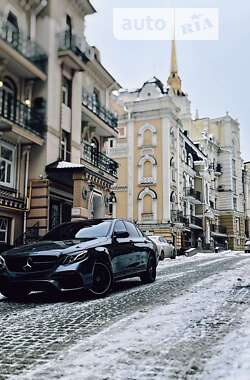 Седан Mercedes-Benz E-Class 2017 в Одессе