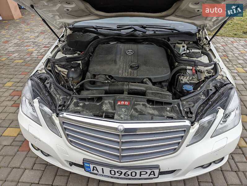 Універсал Mercedes-Benz E-Class 2011 в Рівному