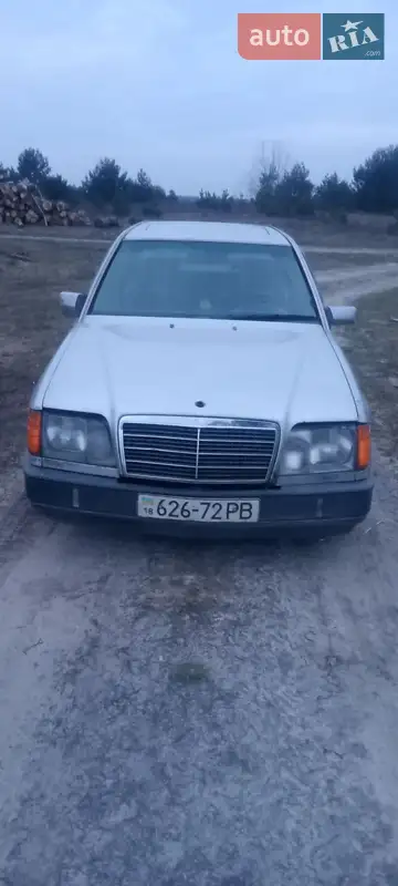 Mercedes-Benz E-Class 1994
