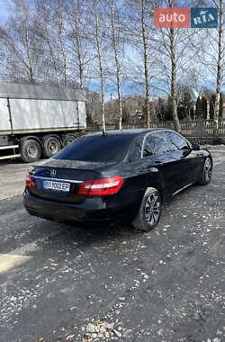 Седан Mercedes-Benz E-Class 2011 в Тернополе