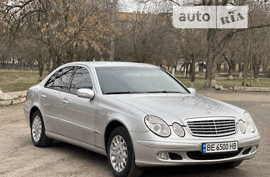 Седан Mercedes-Benz E-Class 2003 в Новом Буге