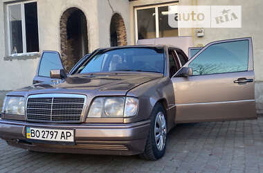 Седан Mercedes-Benz E-Class 1994 в Тернополі