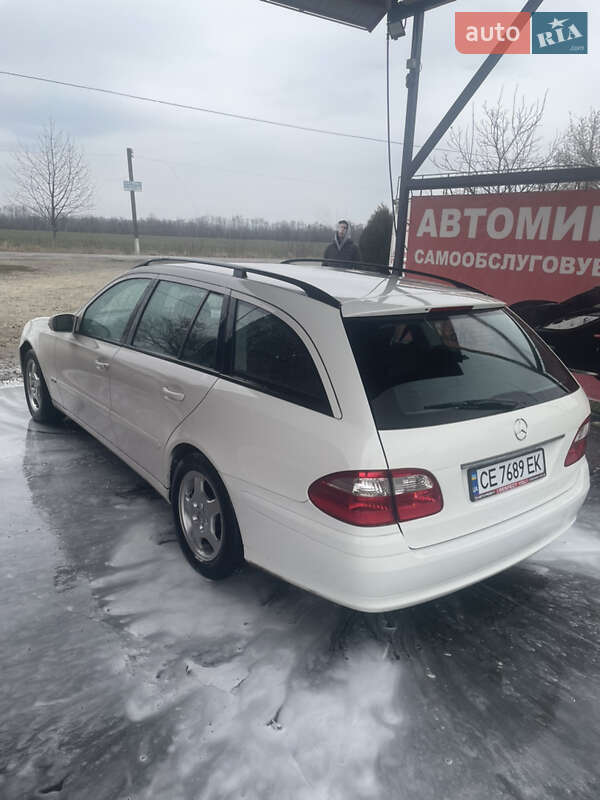 Універсал Mercedes-Benz E-Class 2003 в Чернівцях