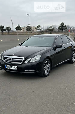 Седан Mercedes-Benz E-Class 2012 в 
