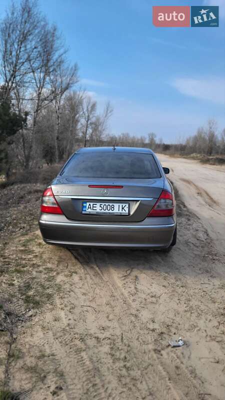 Седан Mercedes-Benz E-Class 2007 в Каменском
