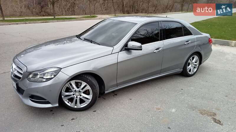 Седан Mercedes-Benz E-Class 2013 в Запорожье