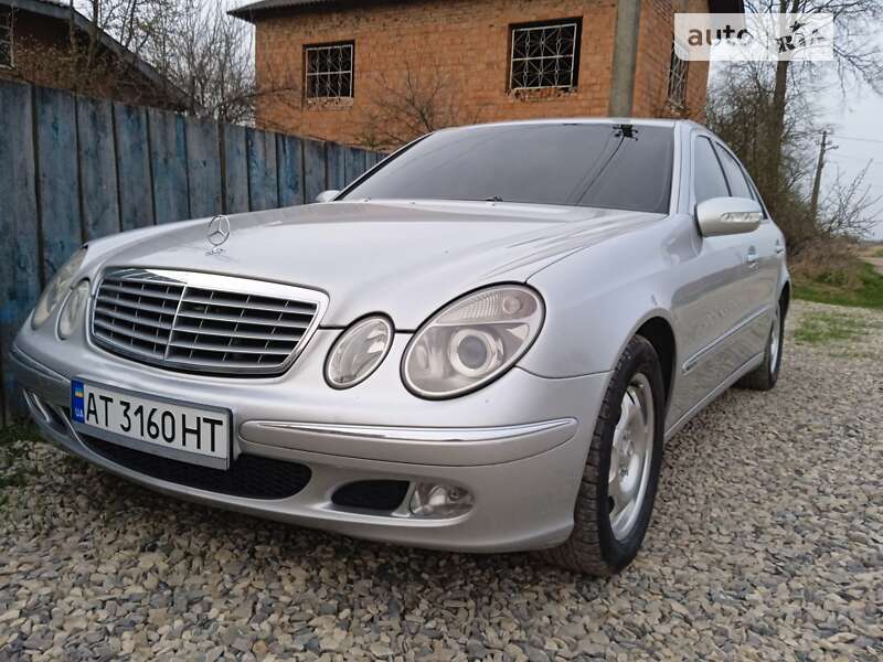 Седан Mercedes-Benz E-Class 2002 в Івано-Франківську