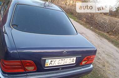 Седан Mercedes-Benz E-Class 1996 в Дергачах