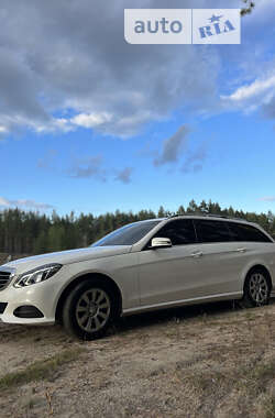 Универсал Mercedes-Benz E-Class 2013 в Черкассах