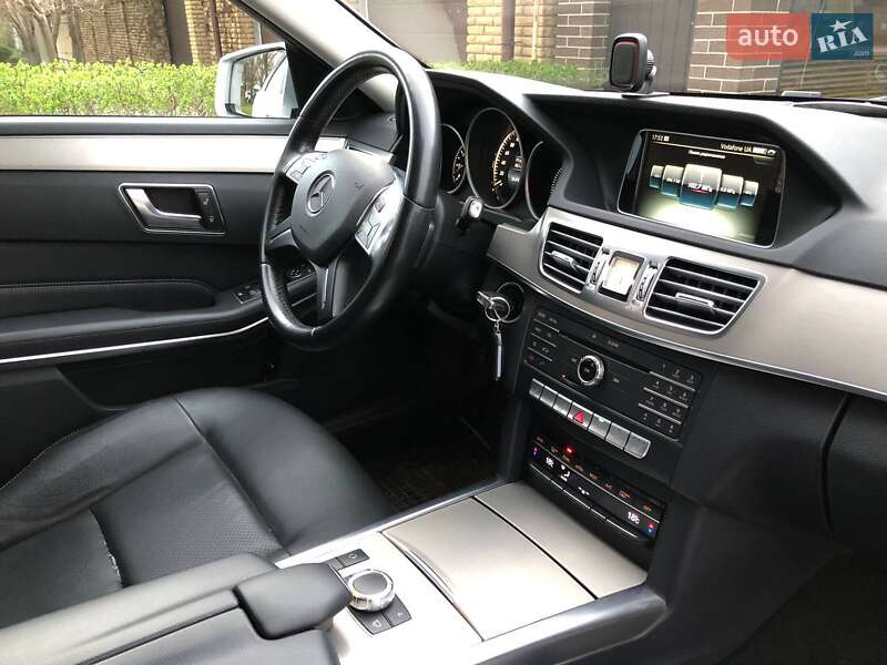 Універсал Mercedes-Benz E-Class 2015 в Запоріжжі