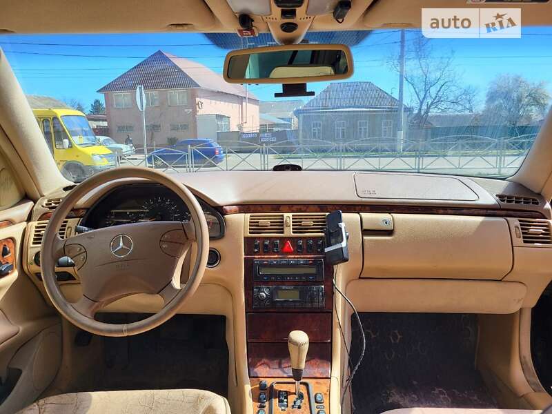 Універсал Mercedes-Benz E-Class 2000 в Кропивницькому