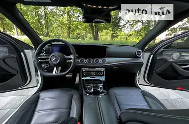Mercedes-Benz E-Class 2017