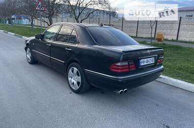 Седан Mercedes-Benz E-Class 1998 в 