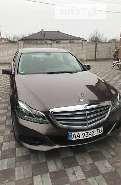 Седан Mercedes-Benz E-Class 2015 в Києві