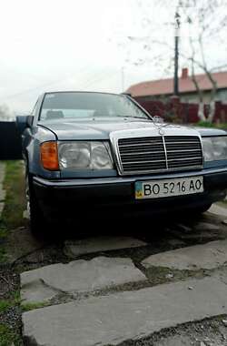 Седан Mercedes-Benz E-Class 1990 в Тернополі