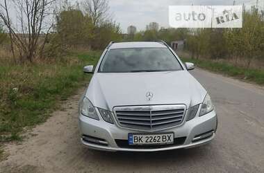 Mercedes-Benz E-Class 2011