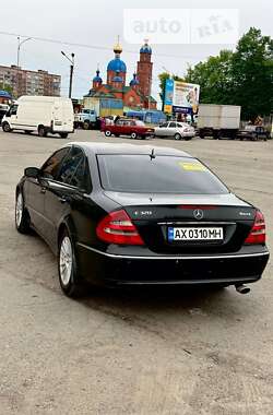 Седан Mercedes-Benz E-Class 2004 в Лозовой