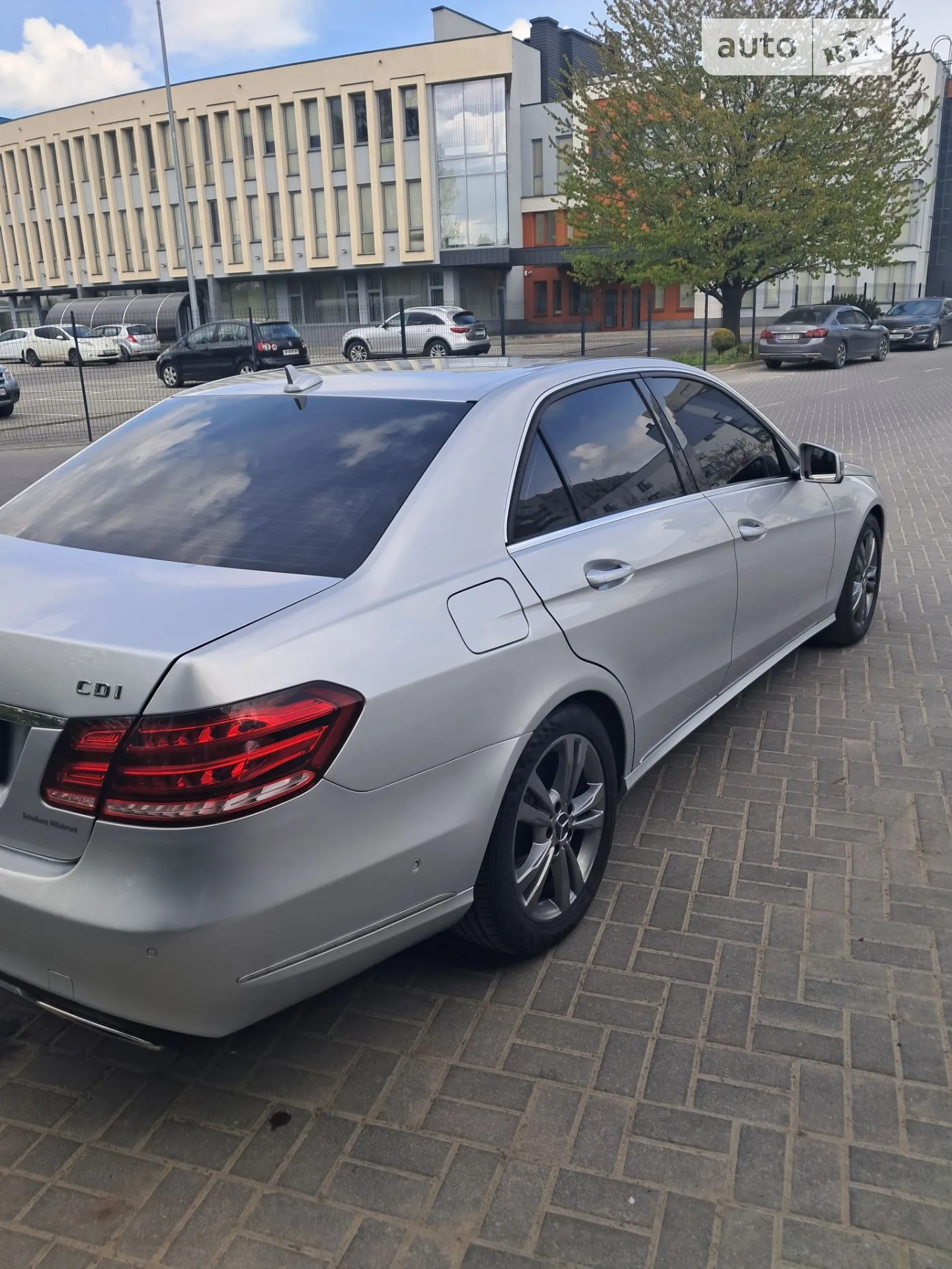 2013 Mercedes-Benz E-klasse - мініатюра 18