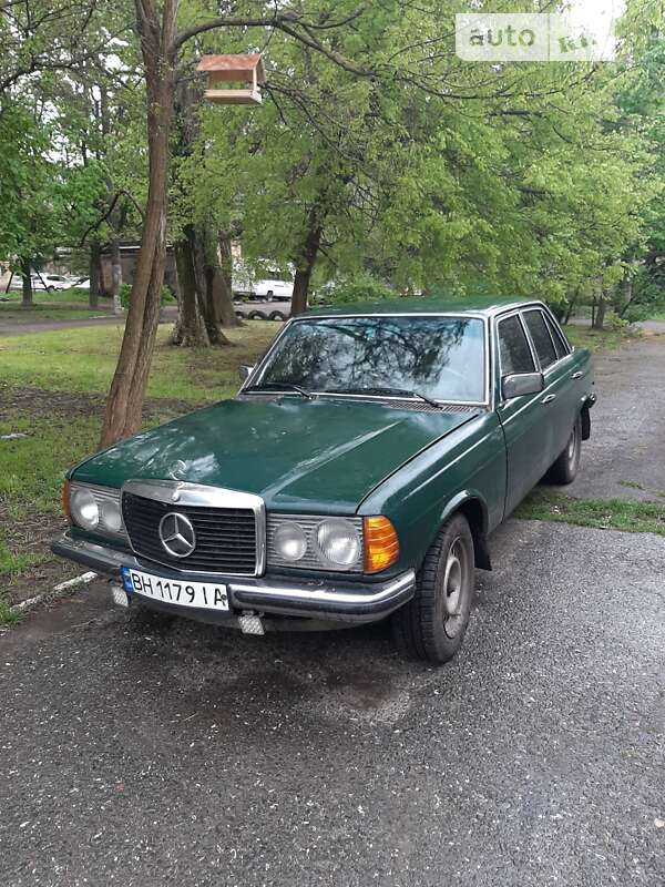 Mercedes-Benz E-Class 1978