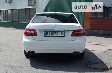 Седан Mercedes-Benz E-Class 2012 в Полтаві